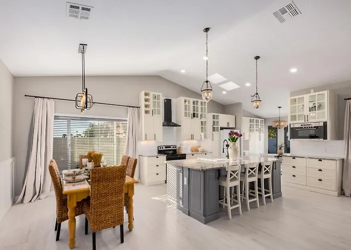 Cozy Exquisite Golf Course In Alta